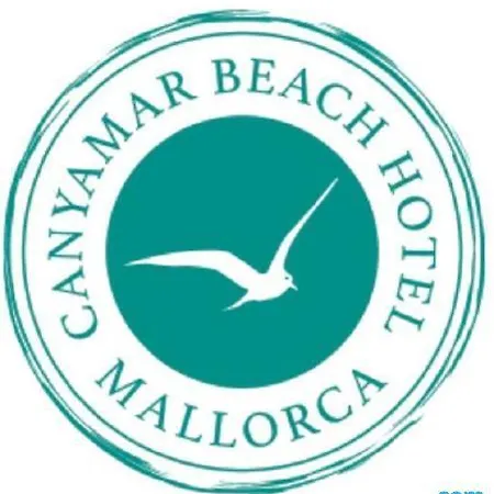 Canyamar Beach 坎亚梅尔